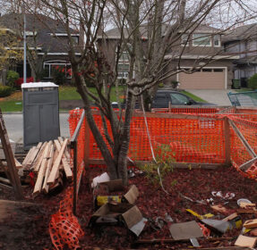 Before photo — 5740 Musgrave Crescent Image 3 — Vancouver General Contractors