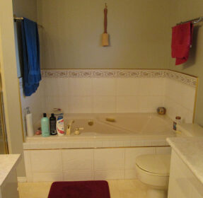 Before photo — Capilano 4290 Image 3 — Vancouver General Contractors