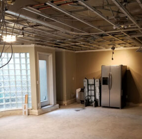 Before photo — Hamilton 1226 601 Image 2 — Vancouver General Contractors